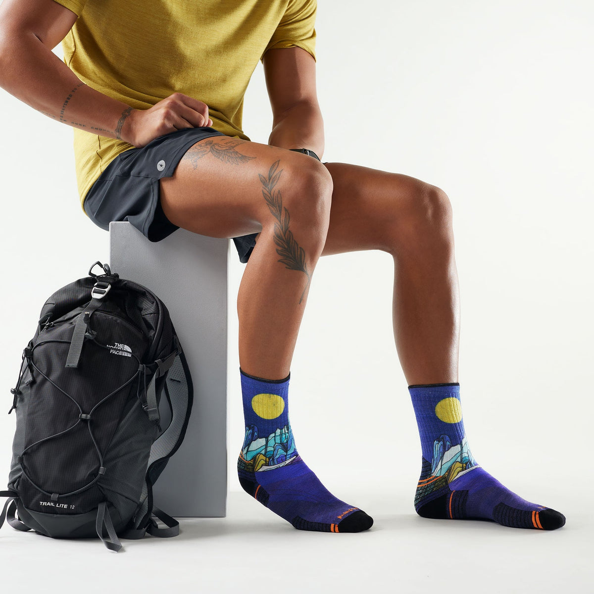 Hike Targeted Cushion Mountain Myth Print Crew Socks SW003033